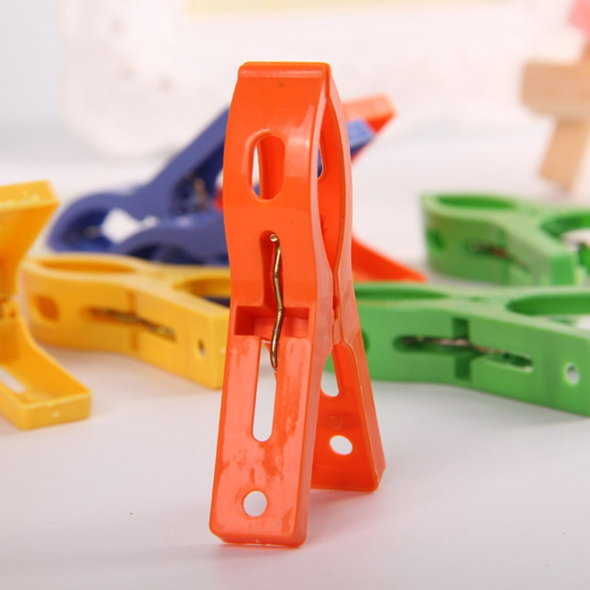 Towel Pegs,Beach Towel Clips for Chairs Cruise Plastic Clothes Pins Beach Chair Towel Clips,Towel Holder Clips,Heavy Duty Clothes Pins-Keep, Yellow