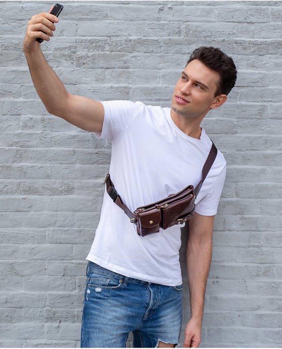 Leather Fanny Pack with Adjustable Strap and Multiple Pockets for Men and Women, for Travel Hiking and Daily Use