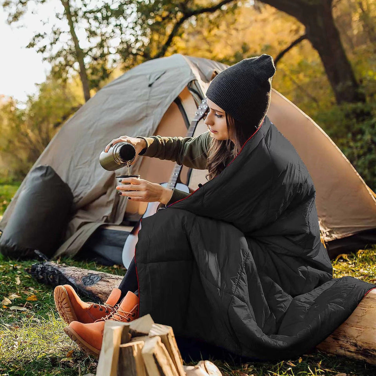 200x140cm Black Large Outdoor Camping Imitation Silk Cotton Wearable Warmth Blanket, Quilted Poncho Shawl Throw with Storage Bag, Lightweight Warm Camping Quilt for Camping Travel Home Use
